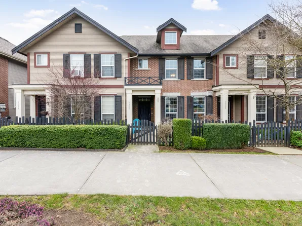 6922 208th St #D251, Langley, BC V2Y 0G2