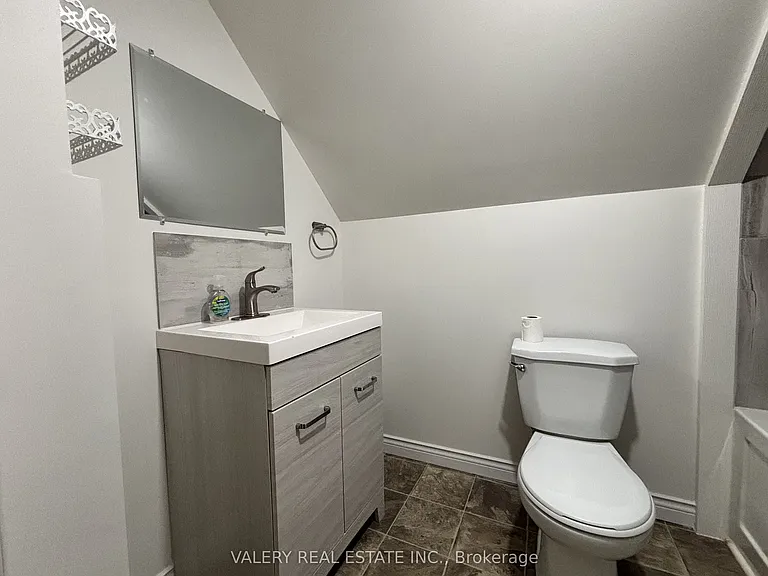 1091 Highland Ave #1 — Photo 5