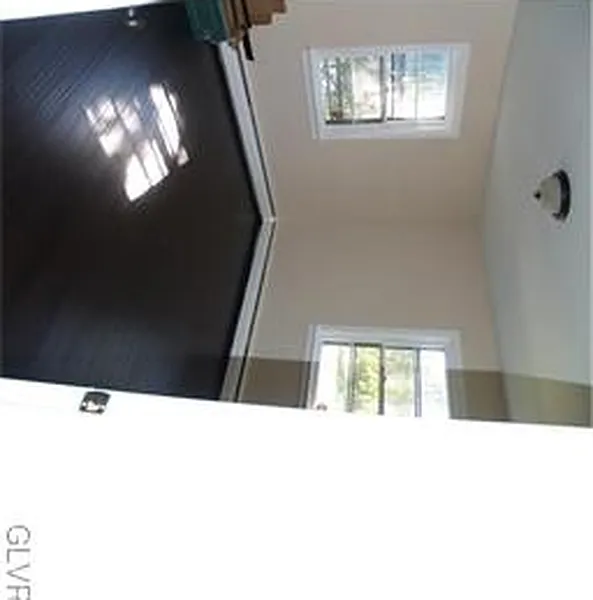 Thumbnail 13