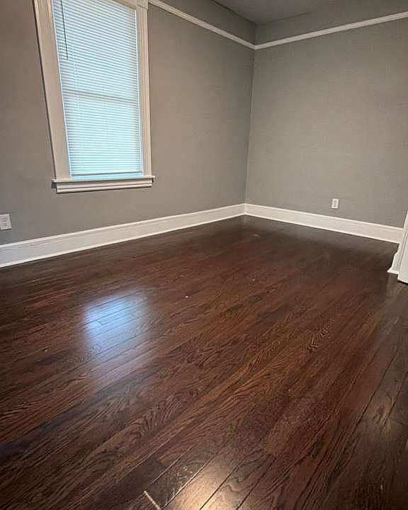 1st image of 479 Putnam St #10915689