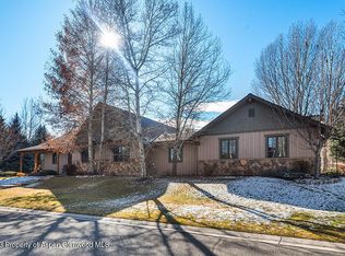 110 Shadowood Ln, Carbondale, CO 81623