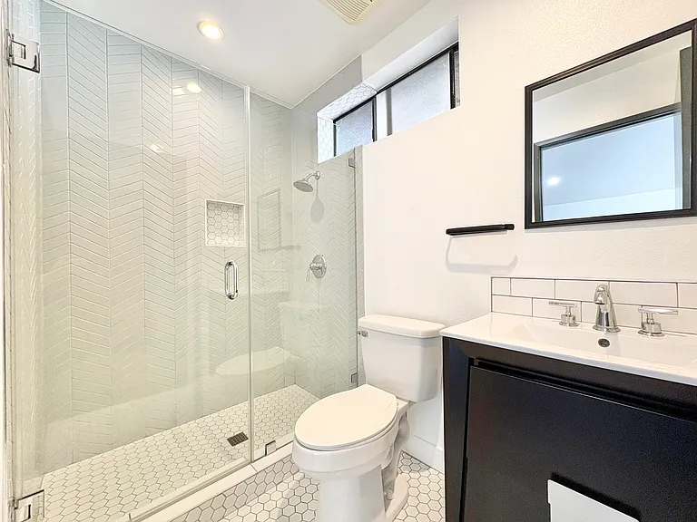 8524 Cashio St #2 — Photo 13