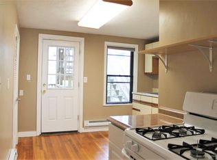 207 K St #2M, Boston, MA 02127
