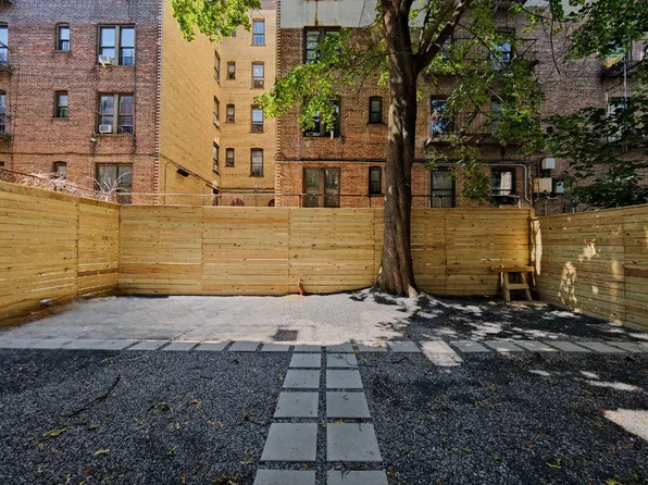 624 East 17th Street image 27 of 28