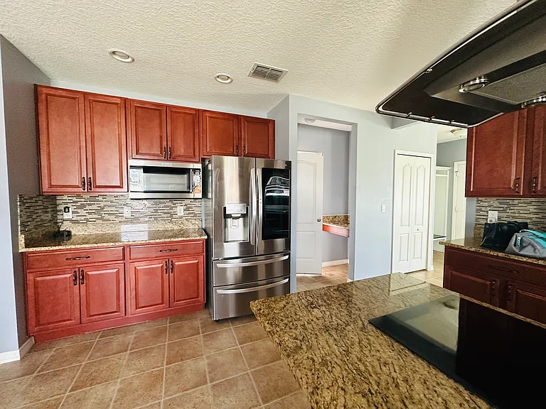 2146 Forest Lake Ave — Photo 7
