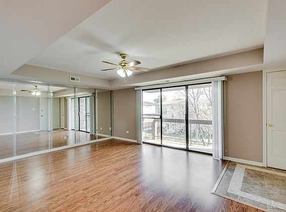 2nd image of 10428 S Keating Ave APT C6