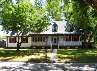 3749 Farnsworth Dr, Chesapeake, VA 23321