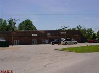 3883 Highway Nn, Pacific, MO 63069