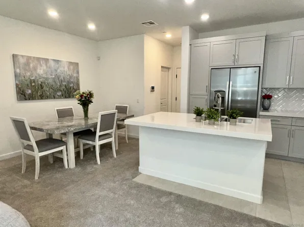 1209 Sunrise Vw #103, San Marcos, CA 92078