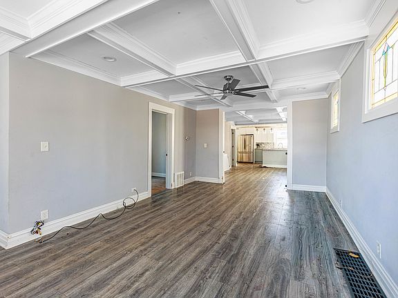 5th image of 2628 S 58th Ct