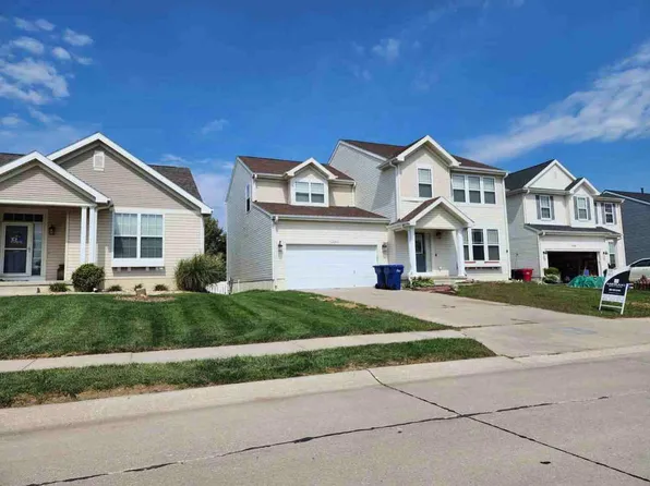 14884 Eagle St, Bennington, NE 68007