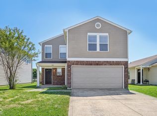1657 Blue Grass Pkwy, Greenwood, IN 46143