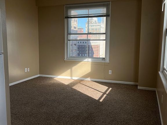 2nd image of 505 S 16th St APT 705