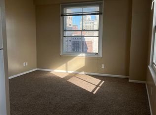 505 S 16th St #905, Omaha, NE 68102