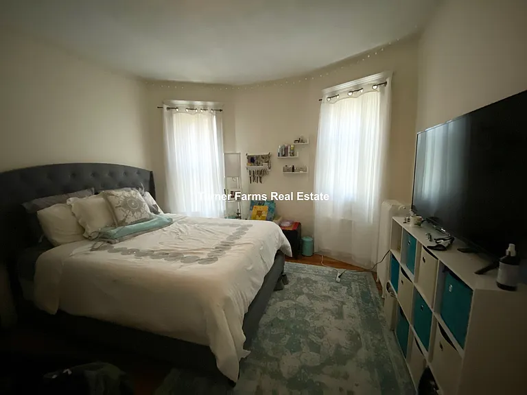 24 Willis St — Photo 9