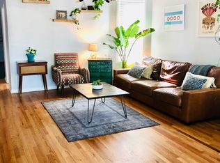 2837 N Springfield Ave #2, Chicago, IL 60618