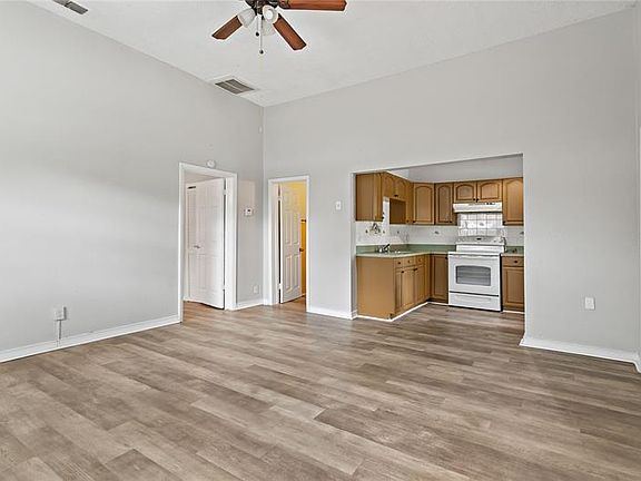 4th image of 2608 Durham St APT A