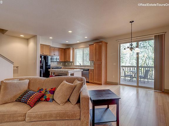 5th image of 2079 NE 49th Way #5B