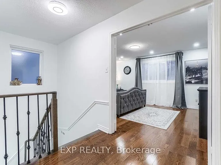 6261 Prairie Cir #MAIN UPPER FLOOR — Photo 19