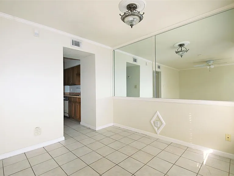 6202 Skyline Dr #32 — Photo 5