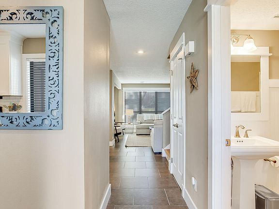 4th image of 732 Sandpiper Pl Unit 10521