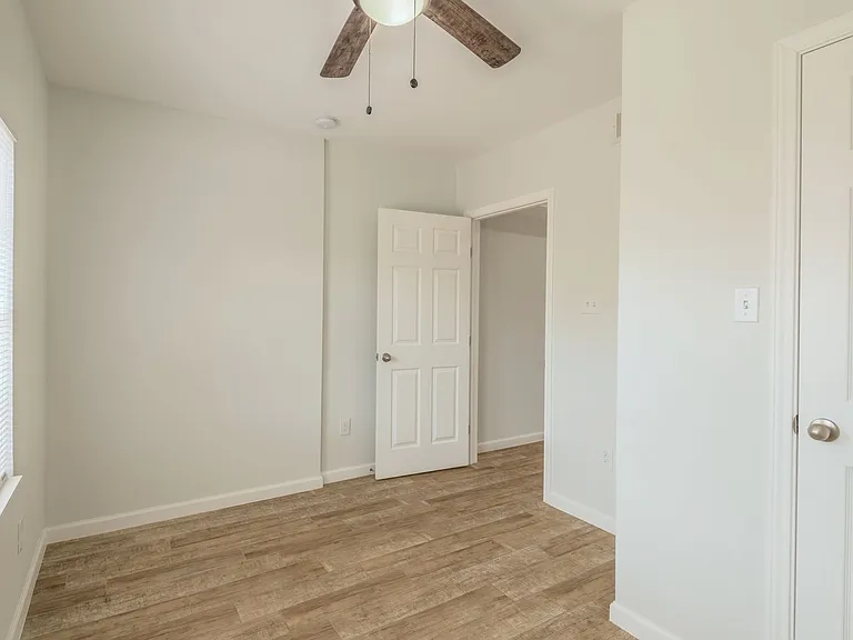 2319 Rosewood St #A — Photo 12