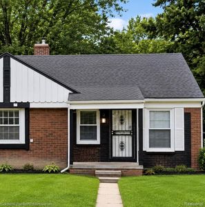 19724 Moross Rd, Detroit, MI, 48224