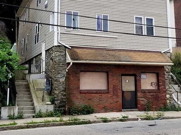 918 Southbridge St, Worcester, MA 01610
