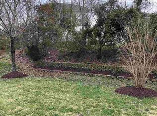 2011 Remington Oaks Cir, Cary, NC 27519