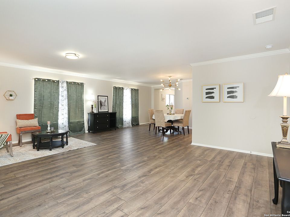 1st image of 10139 Cedarvale Dr
