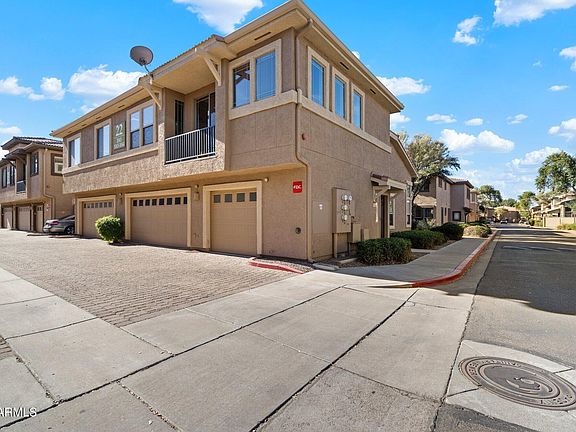 3rd image of 1225 N 36TH Street #2043