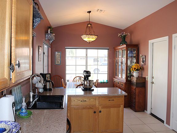 4th image of 6814 N 77th Ln