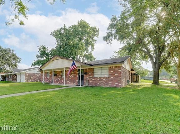 3rd image of 4202 Glacier Ln