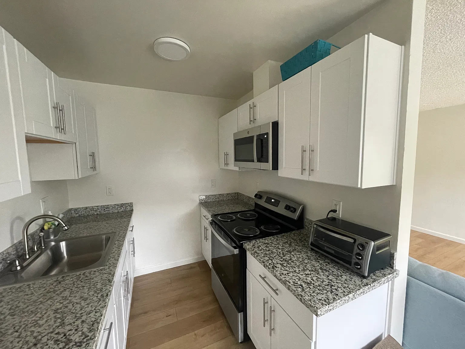 1 bed, 600 sqft, $1,800 — Photo 1