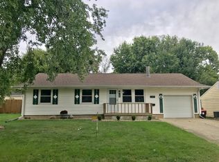 1105 Englewood Dr, Rantoul, IL 61866