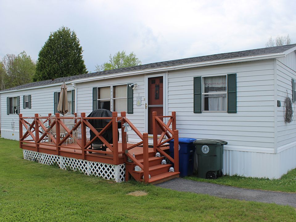 1st image of 665 Saco St Lot 215