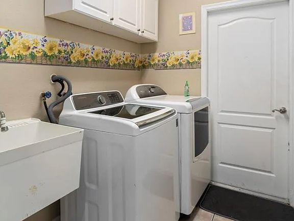 4th image of 4256 Andover Cay Blvd
