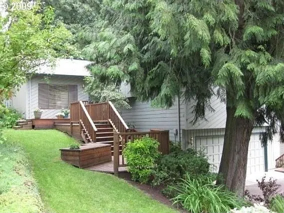 9316 SW 55th Ave photo 1