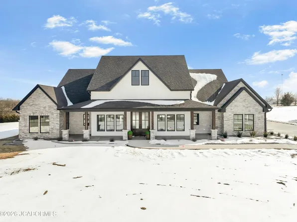 3402 County Park Pl, Jefferson City, MO 65109