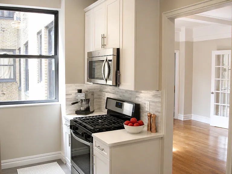 200 W 90th St #12B — Photo 4