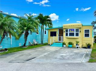 815 Nettles Blvd, Jensen Beach, FL 34957