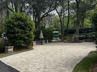 133 Arrow Rd #214, Hilton Head Island, SC 29928