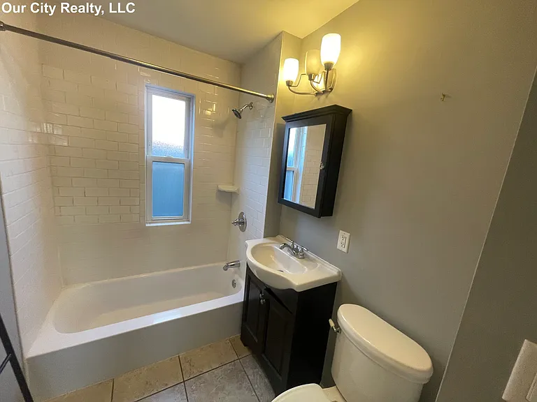 21 Westminster St #1 — Photo 8