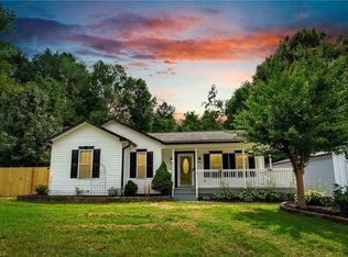 19 Birchwood Ct, Thomasville, NC 27360