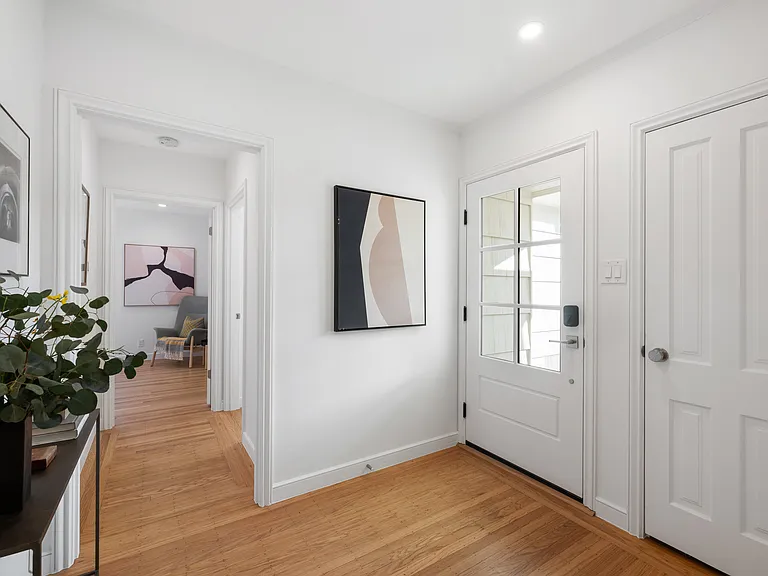 108 Arrowood Ln — Photo 5