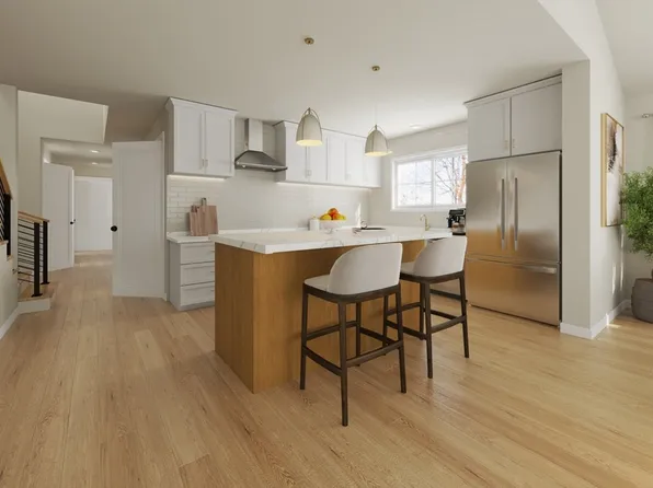 74 Congress St #8, Pembroke, MA 02359