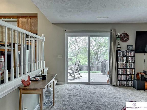 4th image of 3220 Golden Blvd
