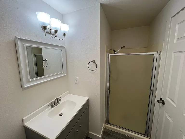 3648 SE 108th Ave — Photo 14