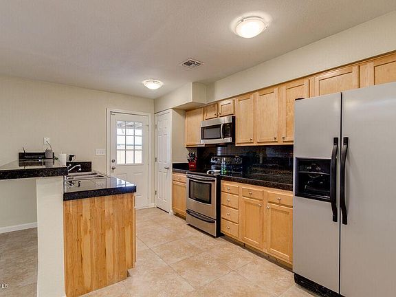 5th image of 3245 W Desert Cove Ave