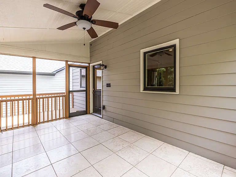 1040 Boulevard Dr NE — Photo 39